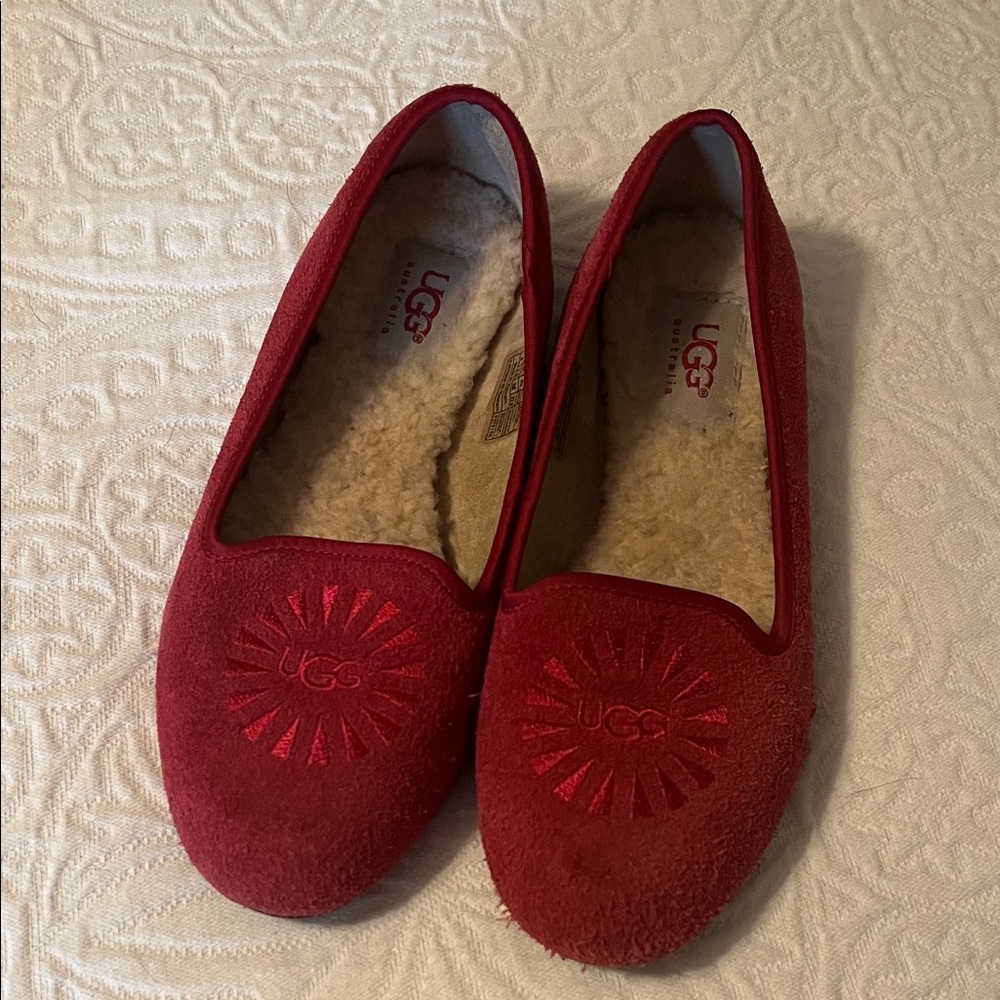 UGG Alloway Suede Sheepskin Flats, Women Size 5 Maroon/Red